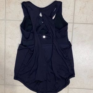 LULULEMON tank with built in bra